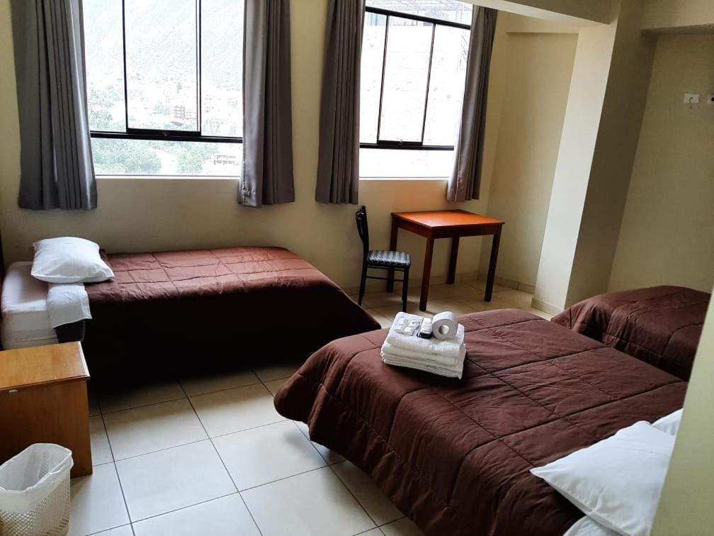 Hostal Tambo Alto Churin Ngoại thất bức ảnh